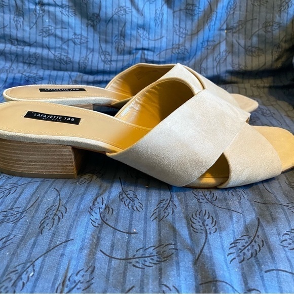 Lafayette 148 calf suede cross open toe sandals size 11 - Picture 2 of 6